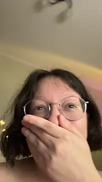 EmiSparks webcam