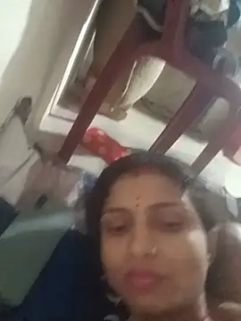 Smritiii webcam