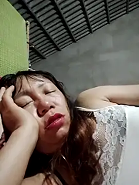 Moon_squirtt webcam