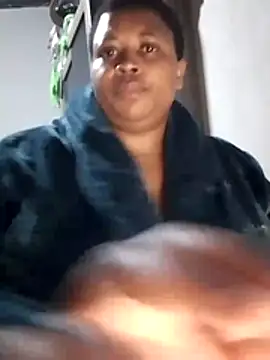 Sexy-queen99xx webcam