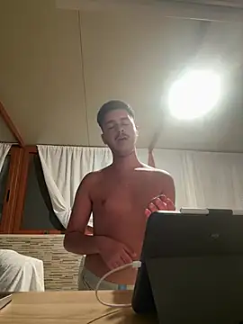 ategurl192 webcam