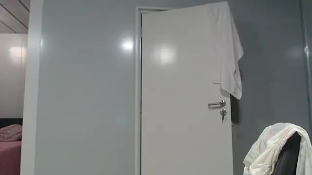 fulloferotic webcam