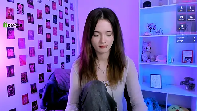 liana_kisses webcam