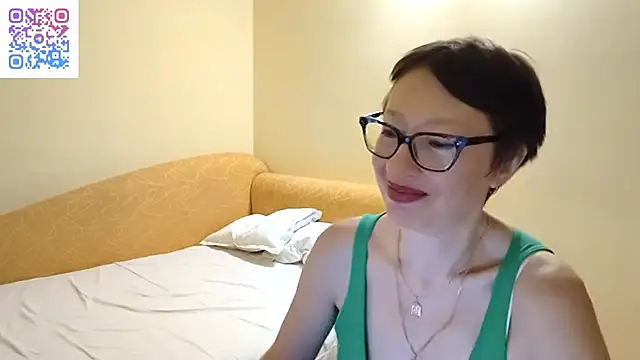 bellarose_2020 - BellaRose_2020's free webcam - UK Sex Cams