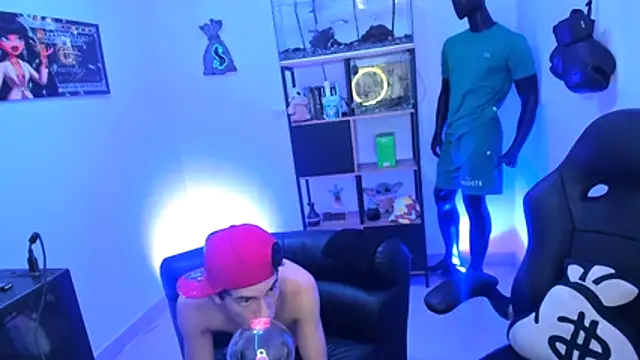 Pride_couple webcam