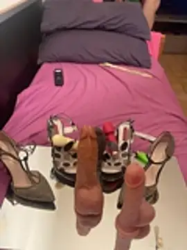 crisfootlicker webcam