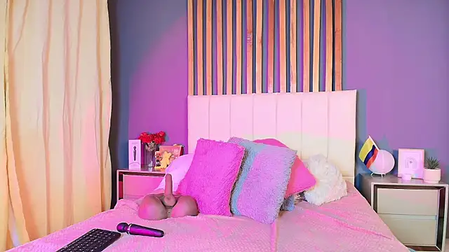 DeboraEvans webcam