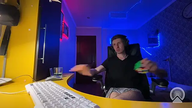 Aki-Laky
