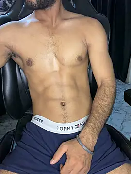 fitboy07 (M young) - Public cums...,💦