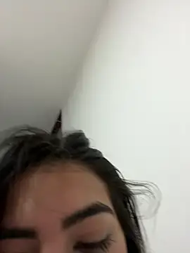 cherry_skinnyy_ webcam