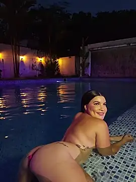 Pretty_Julieta webcam