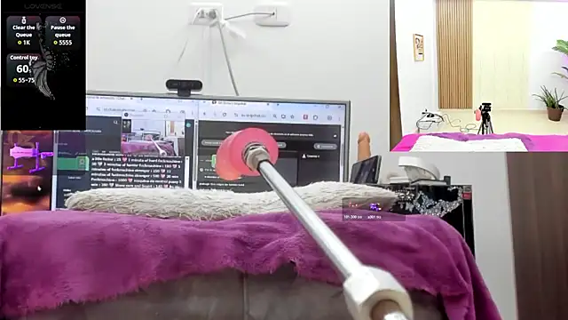 Paulina_Davis_ webcam