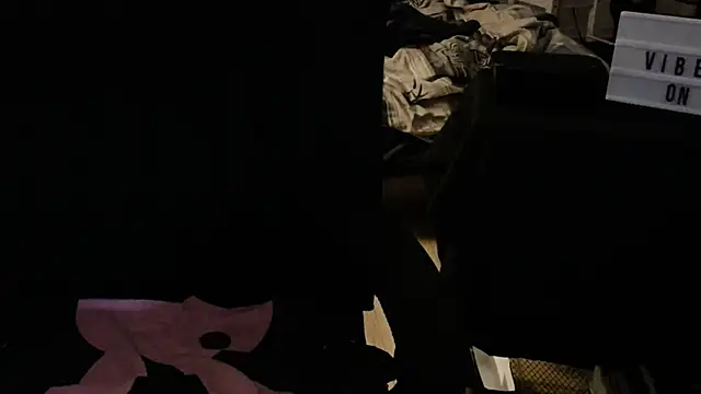 angecornuXO webcam