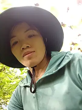 ngan-cute webcam