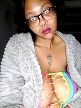 ShantelBootyBoobs webcam