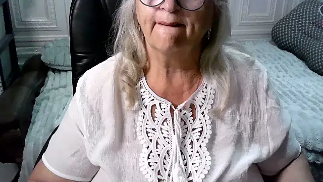 LolkaAlyss webcam
