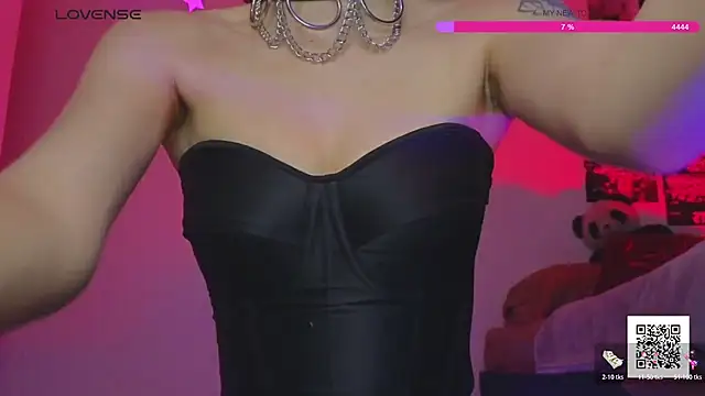 Moonlightt_21 webcam