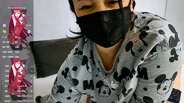 BunnyforDaddy live cam on StripChat