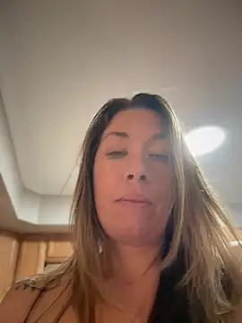 MiraKisss webcam