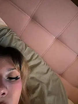 jackelinuh webcam