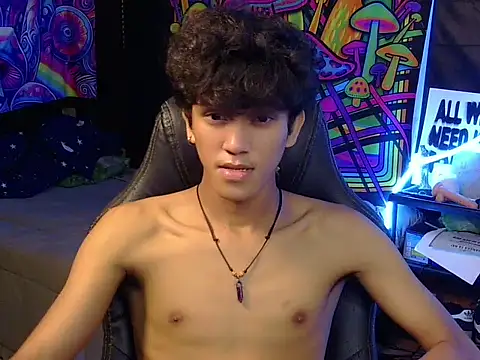 hugekenbigcock webcam