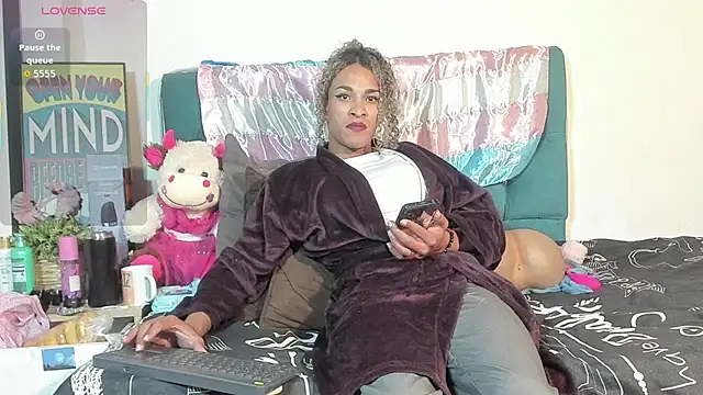 StefanyMiler webcam
