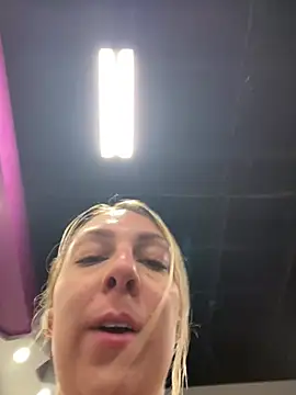 AmberLustXXX webcam