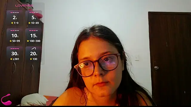 MadieeLorez webcam