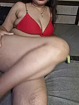 YourToxicBae webcam