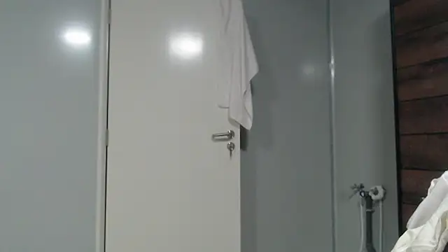 fulloferotic webcam
