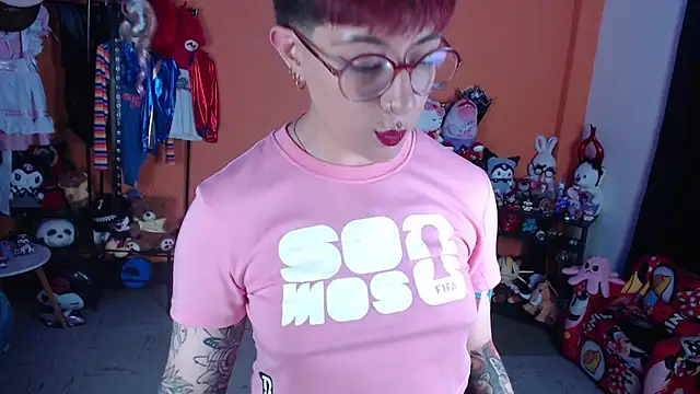 MissMiia2 webcam
