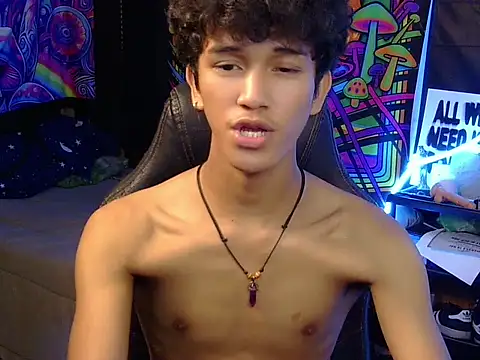 hugekenbigcock webcam