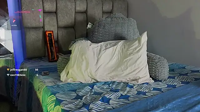 flowers18 live sex cam