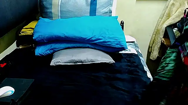 Brunettedevon33 webcam