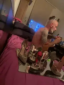 crisfootlicker webcam
