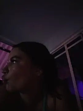 Pretty_Julieta webcam