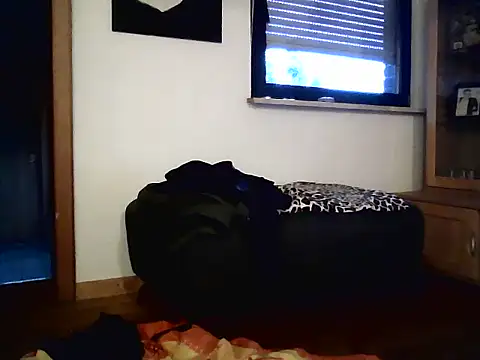 Cambitchboy webcam