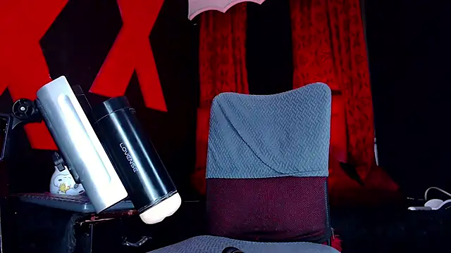 abrilbigcock webcam