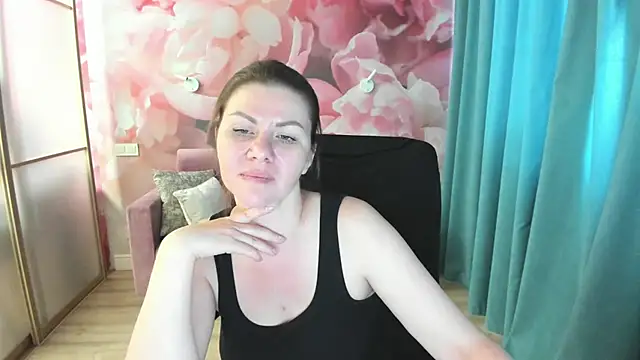 LunaKissesx webcam