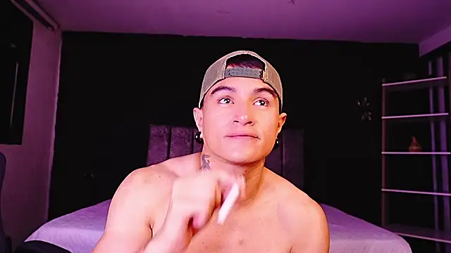 LiamDeep webcam