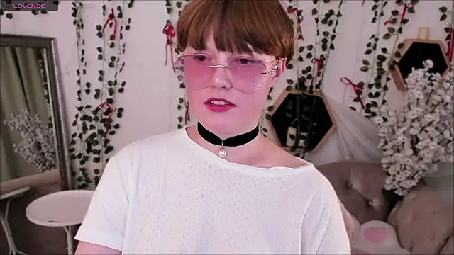 DreamyLuna webcam