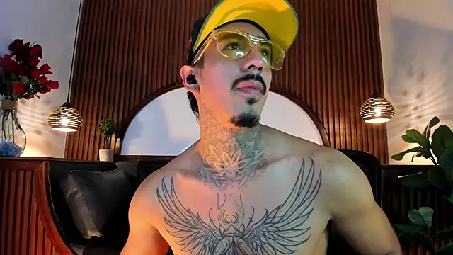 Donovan_Desmond webcam