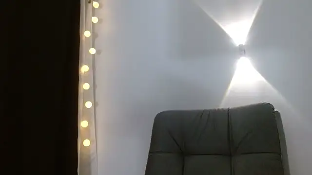 sensualstryp webcam