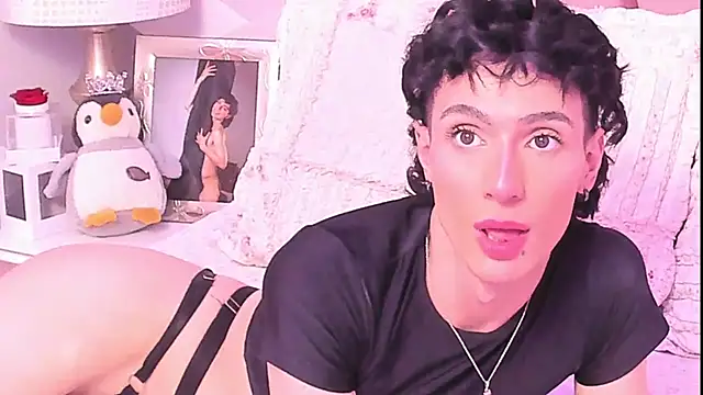 KylieMonnett live sex cam