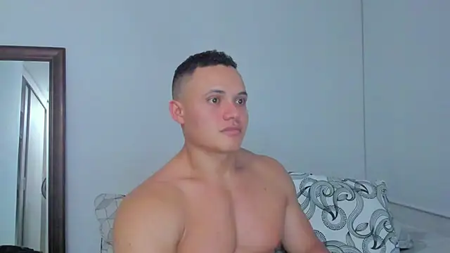 KingLevi01 webcam
