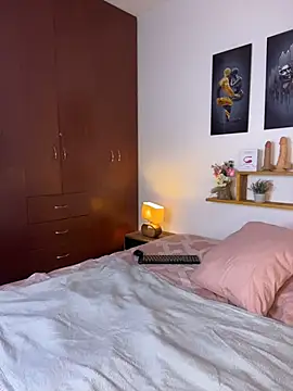 nairagold_ webcam