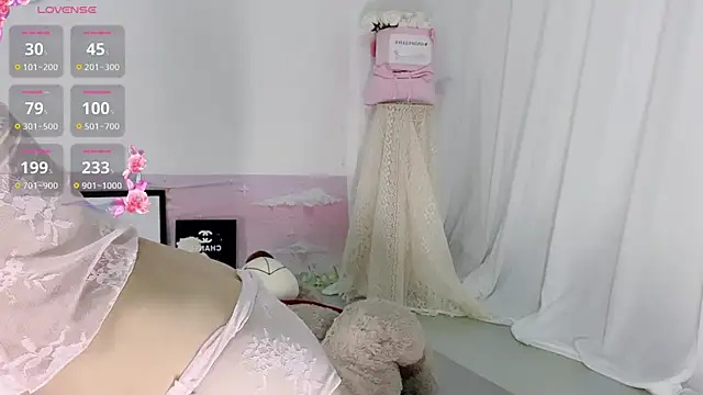 Happy365_ live cam on StripChat
