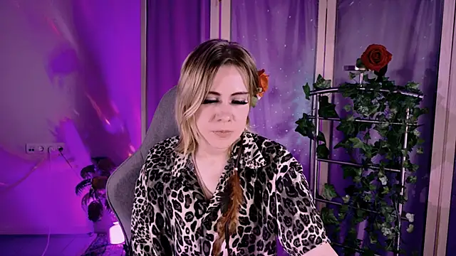 Kumiho_7777 webcam