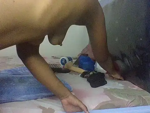 Lovey_daisy15 webcam