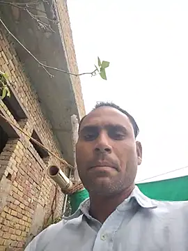 Maneeshpoppy webcam